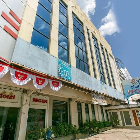 Oyo 3031 Hotel Regenerasi Banjarmasin  Exterior foto